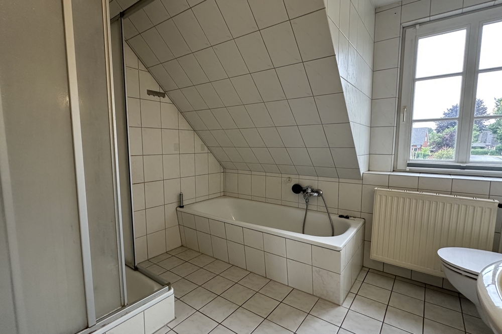 Badezimmer 2