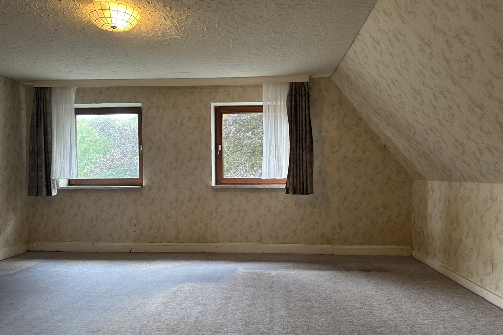 Schlafzimmer DG