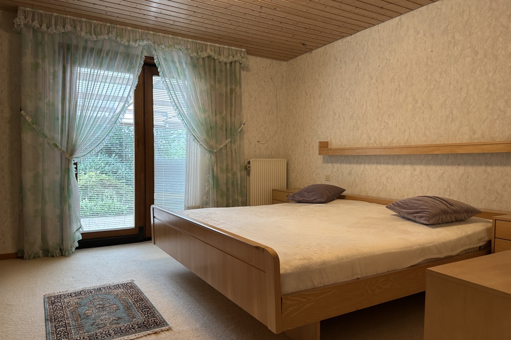 EG Schlafzimmer
