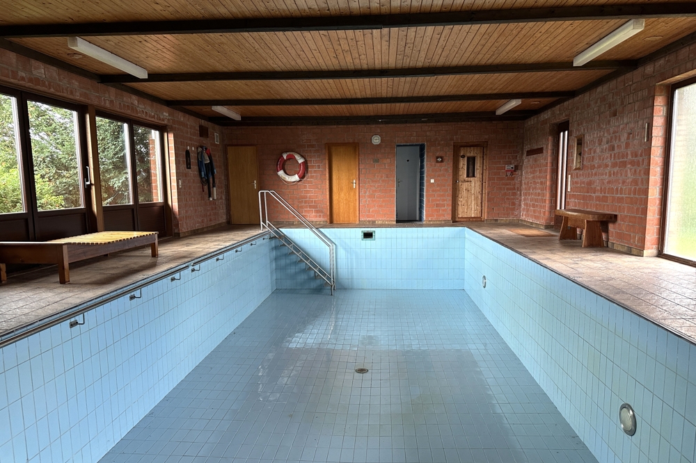 Schwimmbad